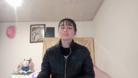 mia kaneee online show from 10/16/25, 12:22