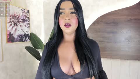 mia_lacy online show from 01/07/25, 07:17