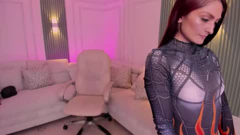 Mia Lane online show from 03/18/26, 08:01
