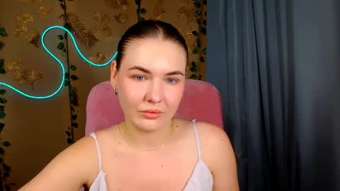 mia_lemm online show from 06/09/26, 06:36