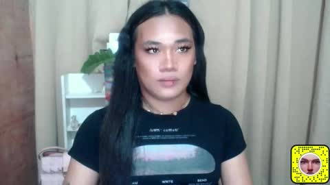 Mia online show from 09/13/25, 04:12