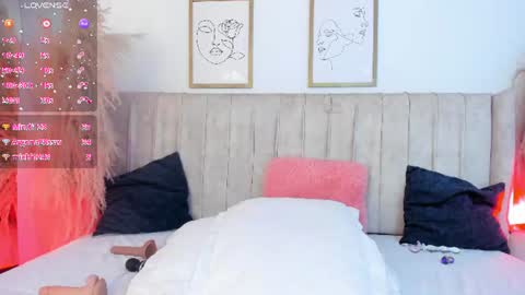 Mia online show from 07/28/26, 07:39