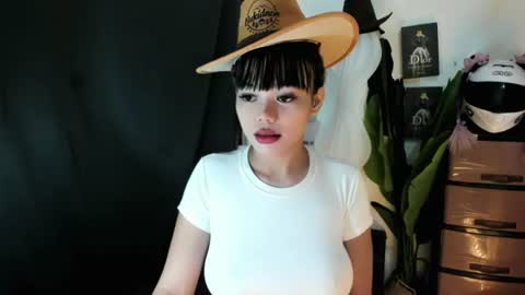 M I A online show from 06/12/26, 03:11