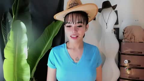 M I A online show from 07/08/26, 01:37