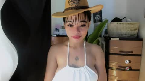 M I A online show from 07/21/26, 07:00