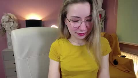 Mia online show from 12/04/24, 07:50