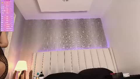    online show from 07/10/26, 08:22