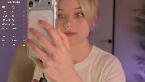 mia_milagros online show from 05/20/26, 04:24