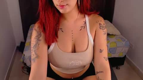mia independent model online show from 07/07/26, 03:16