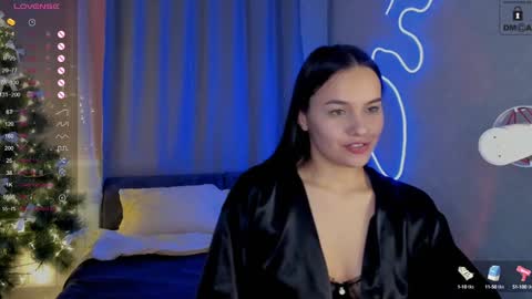 Snapshot of mia_mit chatting on 01/13/25, 03:26 Mia online show from 01/13/25, 03:26