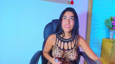 mia montess online show from 01/05/26, 05:27