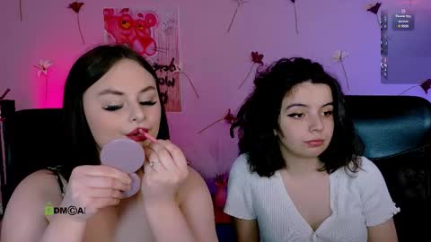 mia_mooon_ online show from 06/03/26, 08:50