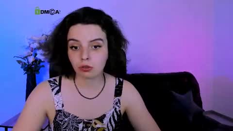 mia_mooon_ online show from 06/13/26, 08:23