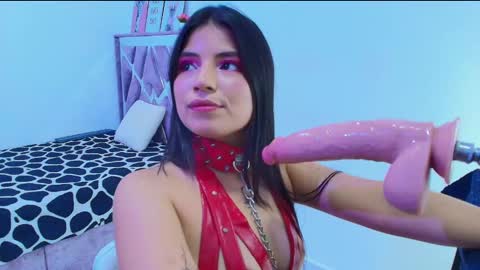 mia novoa online show from 12/03/24, 03:09