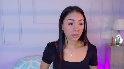 mia_oconner online show from 10/07/25, 08:17