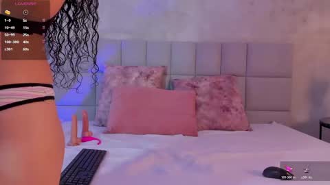 Snapshot of mia_phalmerr chatting on 05/15/26, 12:01 Mia Phalmer online show from 05/15/26, 12:01