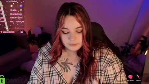 Mia online show from 06/06/26, 02:05