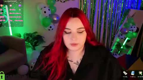Mia online show from 06/14/26, 01:03