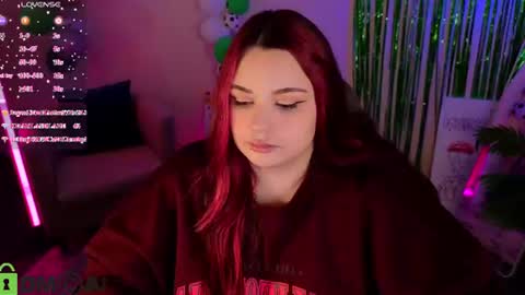 Mia online show from 07/14/26, 02:05