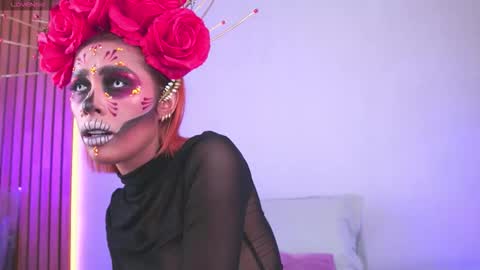 Snapshot of mia_reeves chatting on 10/31/25, 08:43 Mia Reeves online show from 10/31/25, 08:43