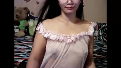 mia_rein online show from 12/31/24, 10:15