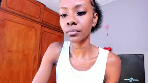 Mia online show from 02/28/25, 02:31