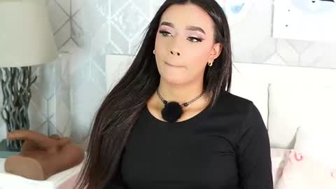 mia rossi 7 online show from 07/24/26, 11:30