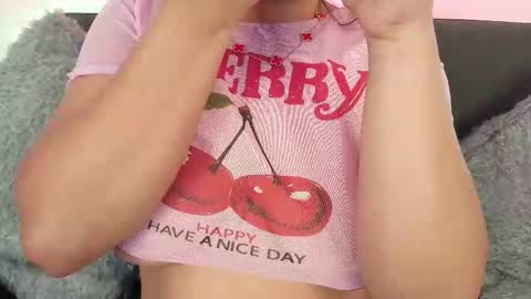 Mia Roux online show from 10/03/25, 07:11