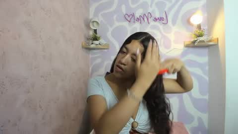 Mia . online show from 04/29/26, 01:15
