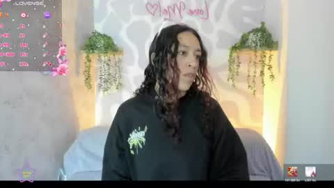 Mia . online show from 07/17/26, 12:56