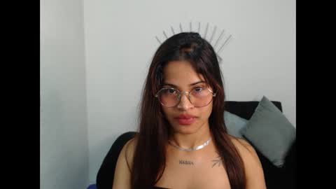 mia_sexgirl online show from 09/15/25, 12:49