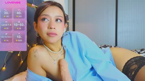 Mia online show from 12/20/24, 10:05
