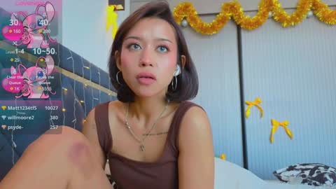 Mia online show from 01/04/25, 07:24