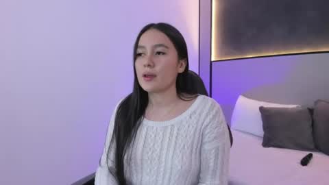 M I A online show from 07/28/26, 03:21