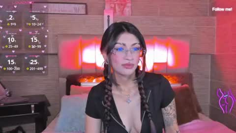Mia online show from 07/16/26, 01:33
