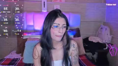 Mia online show from 07/26/26, 12:52