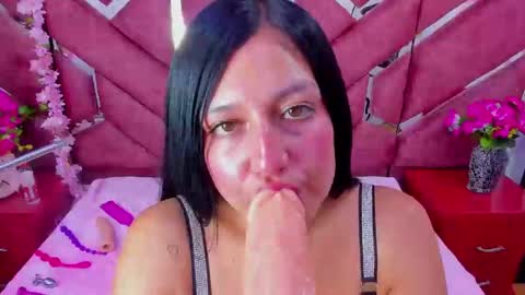 mia sweett69 online show from 10/24/25, 09:22