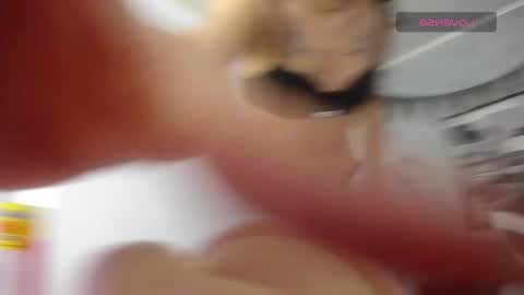 mia_swift_ch online show from 12/13/25, 10:37