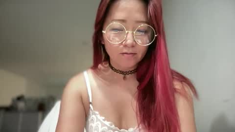 Snapshot of mia_temptress chatting on 09/24/25, 04:43 Mia online show from 09/24/25, 04:43