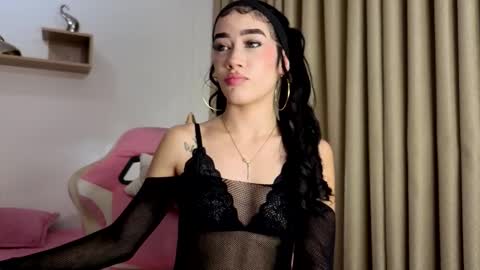 Snapshot of mia_velveet chatting on 03/16/26, 08:13 mia_velveet online show from 03/16/26, 08:13