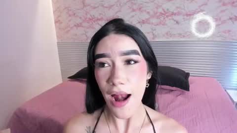 Snapshot of mia_velveet chatting on 06/09/26, 07:25 mia_velveet online show from 06/09/26, 07:25