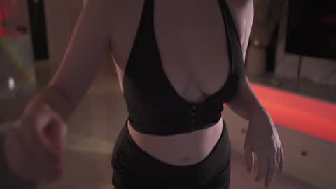 VixenMia online show from 05/14/26, 04:08