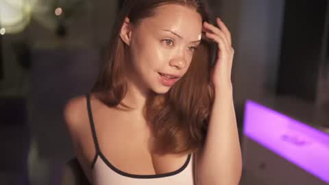 VixenMia online show from 07/28/26, 03:57