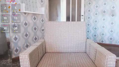 Snapshot of mia_wallase chatting on 11/18/25, 03:38 mia_wallase online show from 11/18/25, 03:38