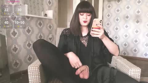 Snapshot of mia_wallase chatting on 02/01/26, 07:51 mia_wallase online show from 02/01/26, 07:51