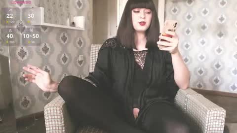 Snapshot of mia_wallase chatting on 03/24/26, 08:41 mia_wallase online show from 03/24/26, 08:41