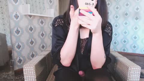 Snapshot of mia_wallase chatting on 04/10/26, 06:07 mia_wallase online show from 04/10/26, 06:07