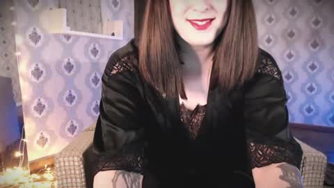 Snapshot of mia_wallase chatting on 04/29/26, 03:54 mia_wallase online show from 04/29/26, 03:54
