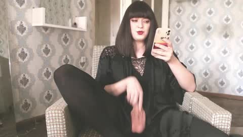 Snapshot of mia_wallase chatting on 06/02/26, 04:47 mia_wallase online show from 06/02/26, 04:47