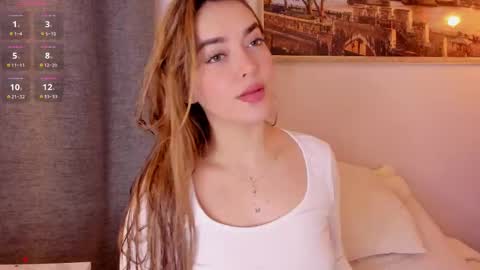 Mia White  online show from 03/07/25, 12:45